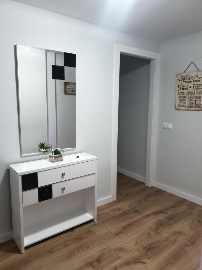 Bonito Apartamento En Baeza Eksteriør billede